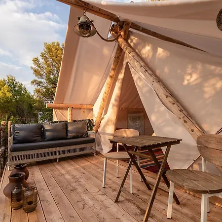 Cachee - Glamping * Vrboska