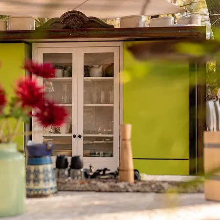 Cachee - Glamping Vrboska