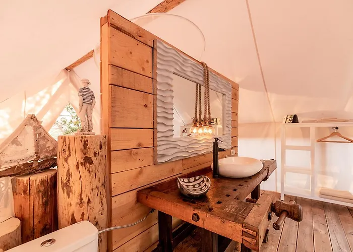 Cachee - Glamping Vrboska