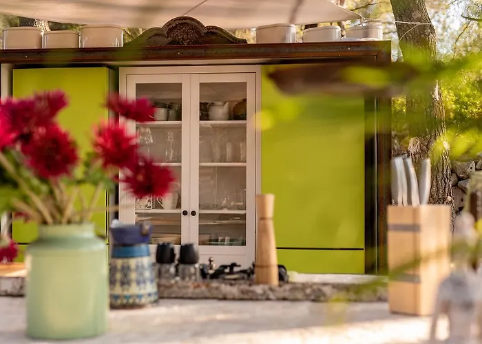 Cachee - Glamping Vrboska